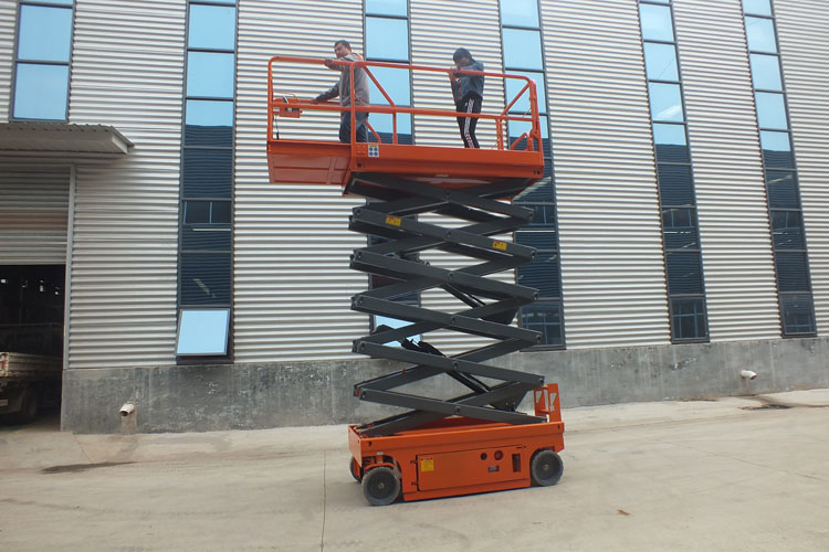 全自行升降平臺