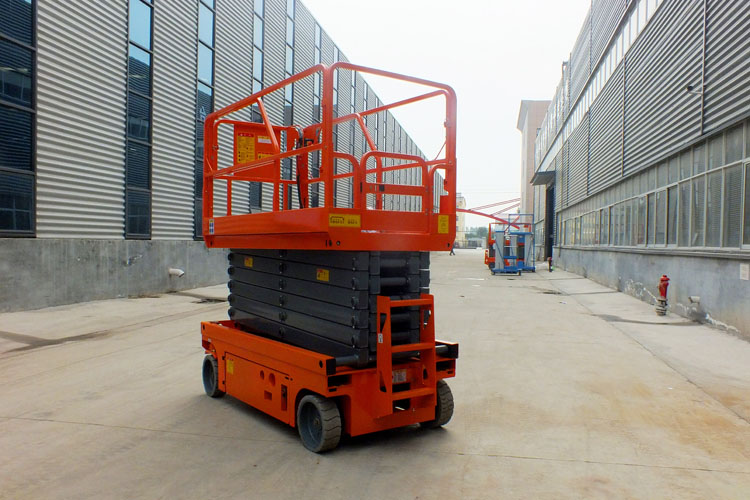 在成都租升降機(jī)該如何選擇？